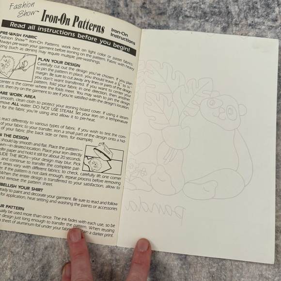 NIP Fashion Show Iron On Clothing Designs - JUNGLE BUDDIES - Picture 3 of 3